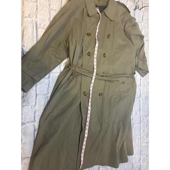 Burberry Trench Coat with wool lining - Picture 8 of 16